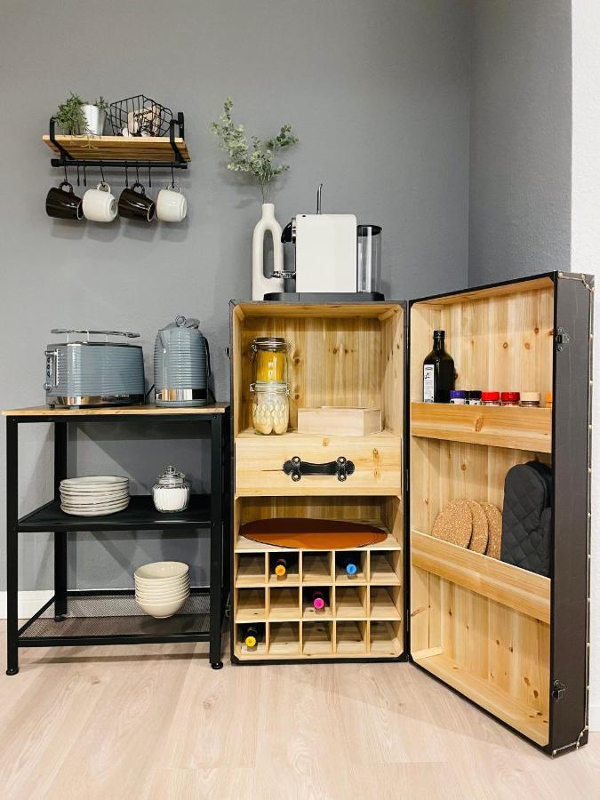 קובלנץ Klassen Stay - Exklusives Apartment Am Hbf - Kueche, Netflix, Kingsizebett מראה חיצוני תמונה